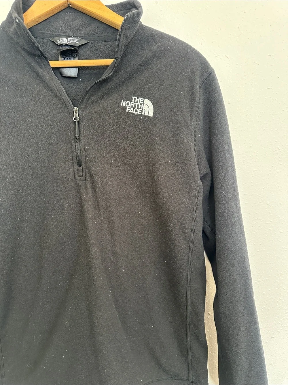 Mens The North Face Black fleece pullover quarter zip